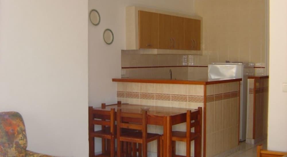 Apartamentos Llevant ปลายาเดนบอสซา ภายนอก รูปภาพ