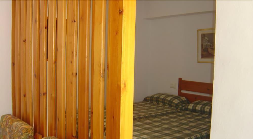 Apartamentos Llevant ปลายาเดนบอสซา ภายนอก รูปภาพ